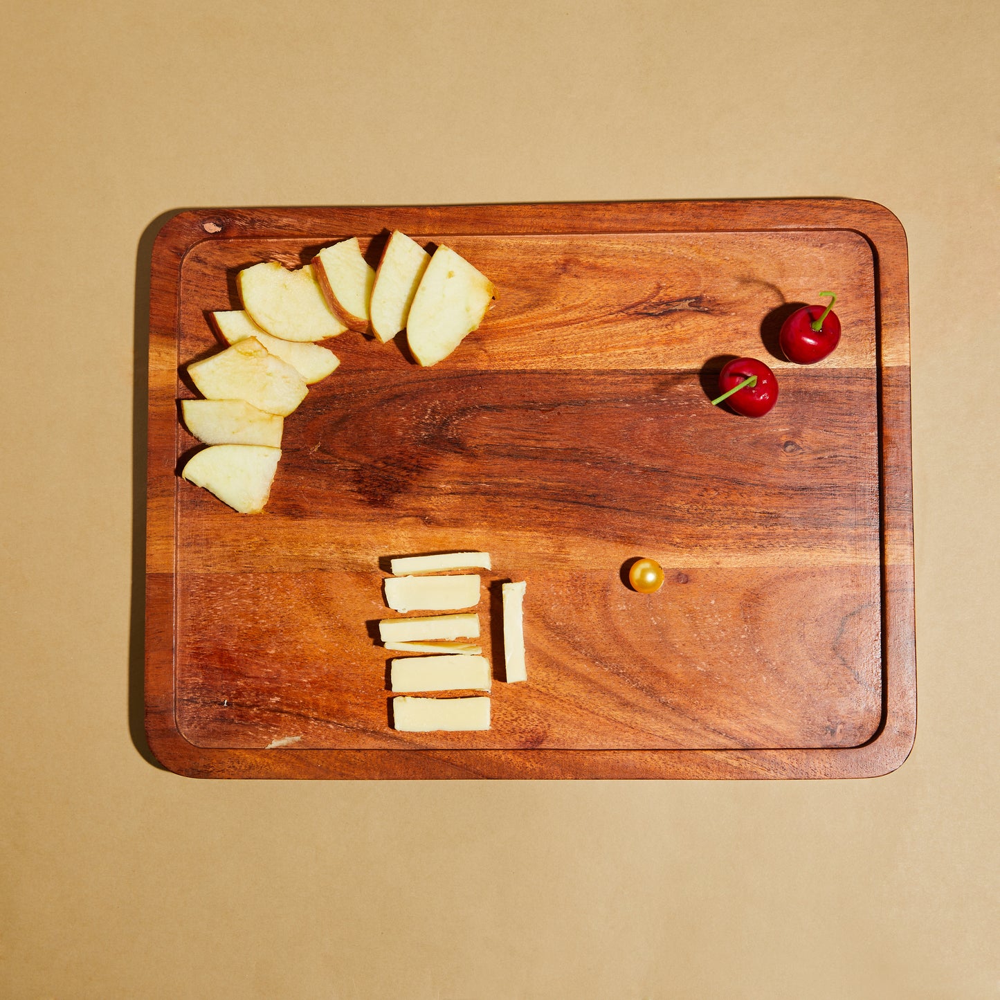 wooden cheese board, wooden tray, wooden platter, top view