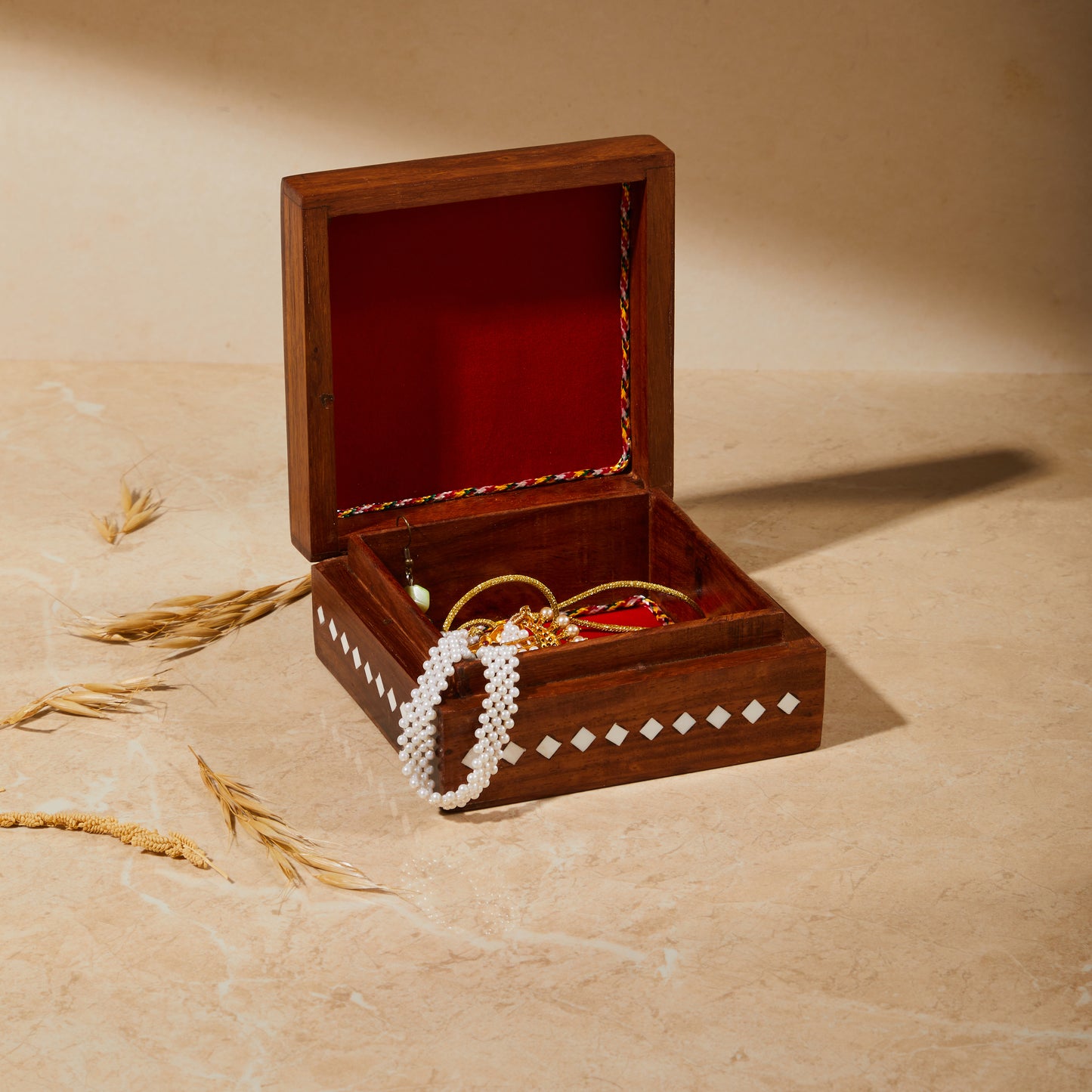 jewellery box, organiser, jewellery gift box, wooden inlay jewellery storage box, inside view, velevet lining inside