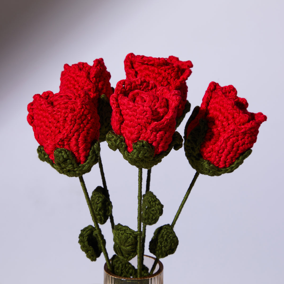 Corchet Red Roses Crochet Red Roses (Bunch of Six) – Kontha Crafts
